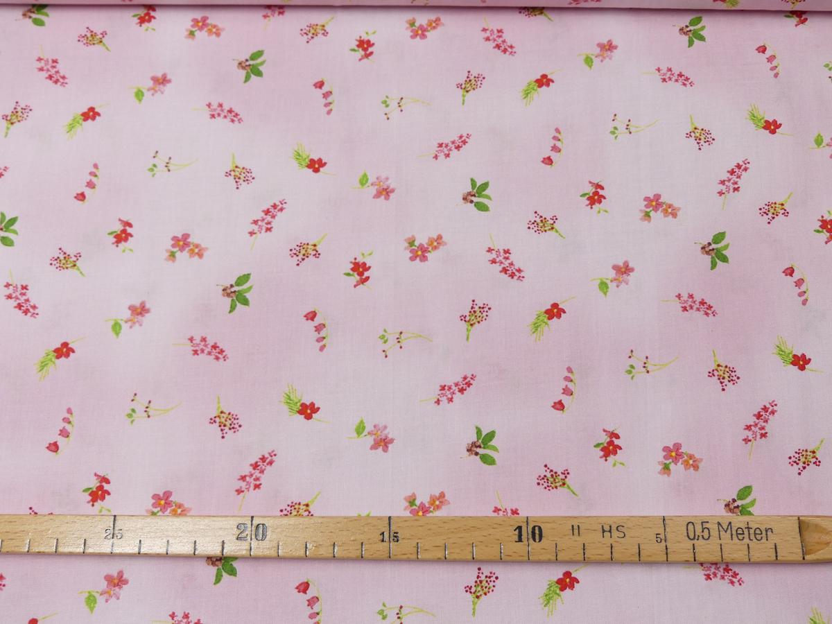 Patchworkstoff aus der Kollektion Flowershop von Clothworks rosa mit kleinen Blumen in pink rot mit Maß